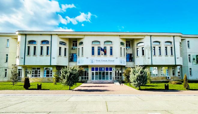 5.171 locuri scoase la concurs, în prima sesiune de admitere, la Universitatea „Ovidius” din Constanța - unive-1625676925.jpg
