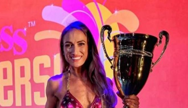 O româncă a câștigat titlul de Miss Fitness Univers - universe-1561289082.jpg