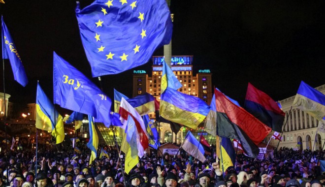 Universitatea Kiev, somată să furnizeze  numele studenților care au participat la proteste - universitate-1386181418.jpg