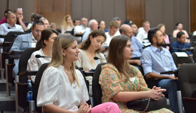 Universitatea ”Ovidius” deschide noi oportunități studenților săi