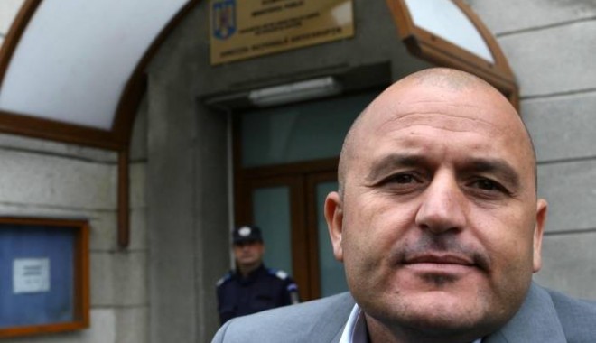 ADRIAN MITITELU, trimis în judecată pentru EVAZIUNE FISCALĂ - universitateacraiovadespagubiril-1391432454.jpg