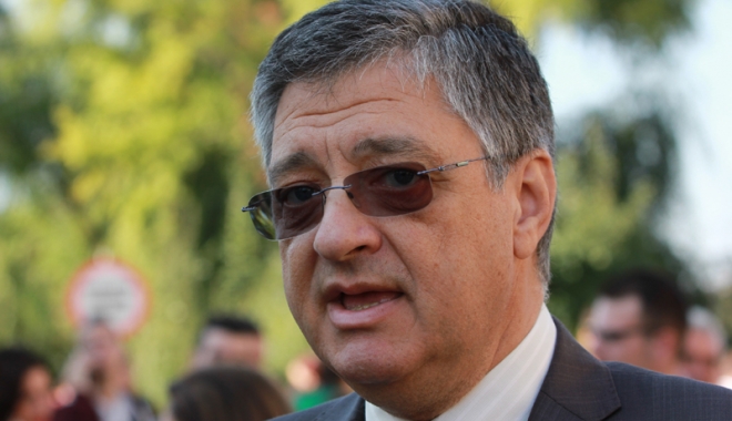 Universitatea Maritimă din Constanța, pe locul opt în topul național al integrității academice - universitateamaritimacornelpanai-1479743735.jpg
