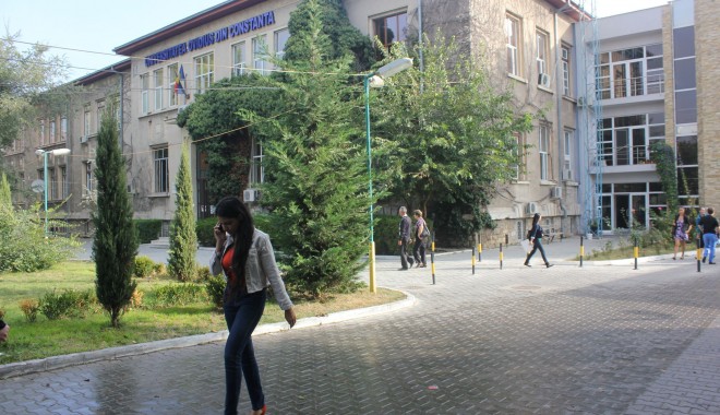 Universitatea 