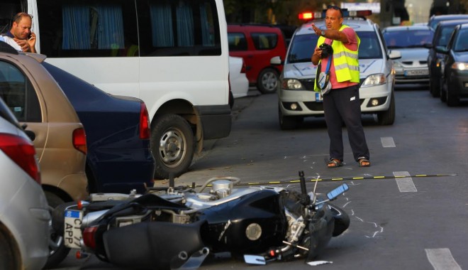 Motociclist implicat într-un accident rutier / Galerie foto - unnamed-1409674101.jpg