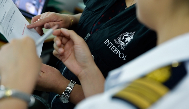 Un nigerian  a fost arestat  pentru fraudarea  pe Internet a mii  de persoane  din multe țări, inclusiv România - unnigerianafostarestat-1470056097.jpg