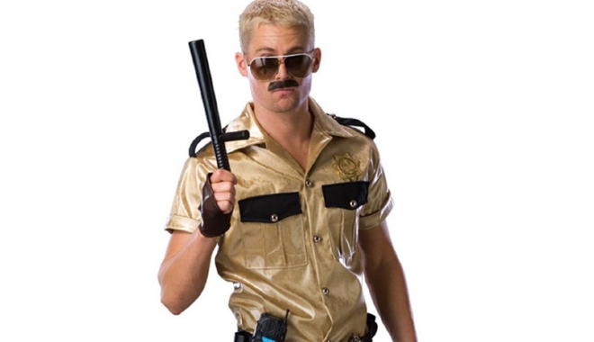 Un polițist pus  pe schimbări... fizice - unpolitist-1491999780.jpg
