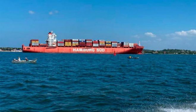Un portcontainer a eșuat la Cartagena, după ce a părăsit șenalul navigabil - unportcontaineraesuatlacartagena-1673355476.jpg