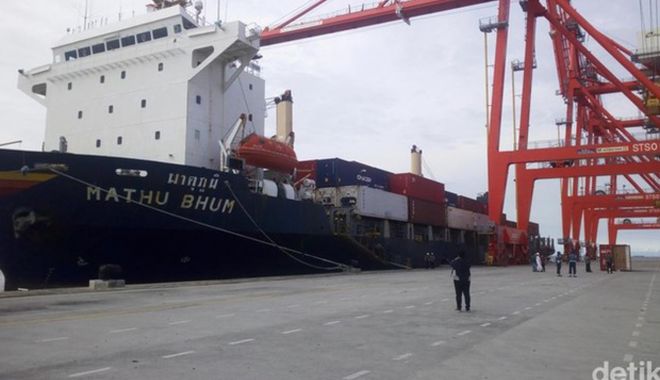 Un portcontainer a fost interceptat și reținut de Marina Indoneziei - unportcontainerafostinterceptat-1652609686.jpg