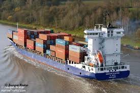 În alertă! Un portcontainer a eșuat pe Canalul Kiel - unportcopntainer-1444034261.jpg