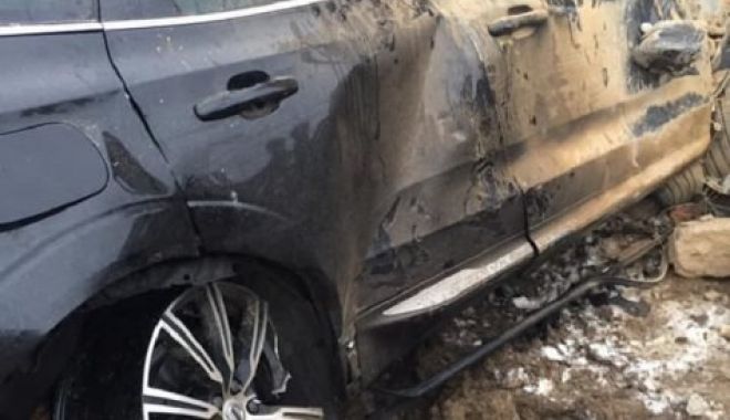 Un tânăr a murit după ce a intrat cu mașina într-o casă, la 200 de km/h - untanaramuritdupaceaintratcumasi-1545915344.jpg
