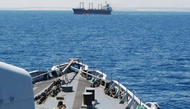 Un tanc petrolier a fost atacat de pirați înarmați în Golful Aden - untancpetrolier-1423561072.jpg