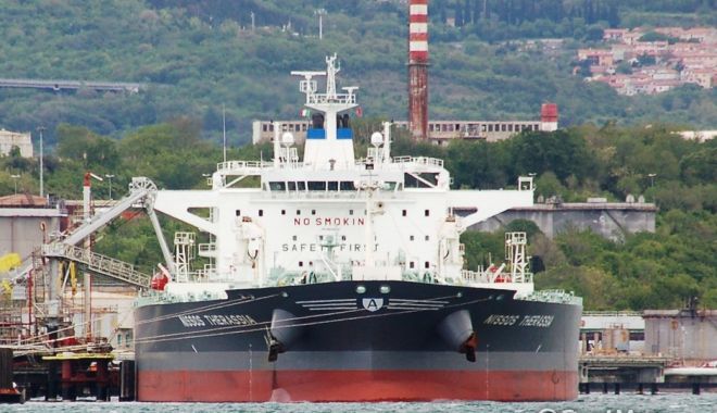 Un tanc petrolier a rămas în black-out, la Bosfor - untancpetrolieraramasinblackoutl-1532947220.jpg