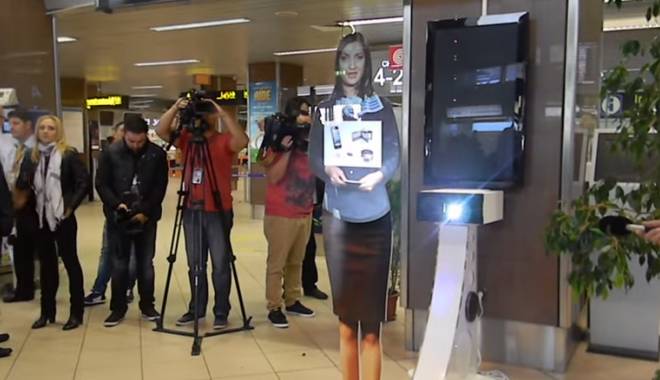 VIDEO. Polițist hologramă, pe străzi - untitled-1424437267.jpg