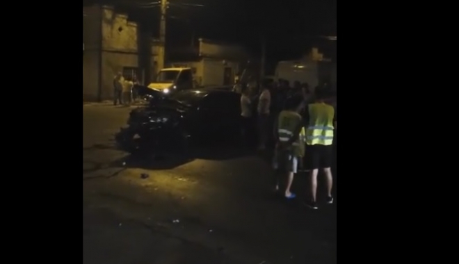 Accident rutier pe Baba Novac, în Constanța. Care e starea victimei încarcerate - untitled-1470387629.jpg