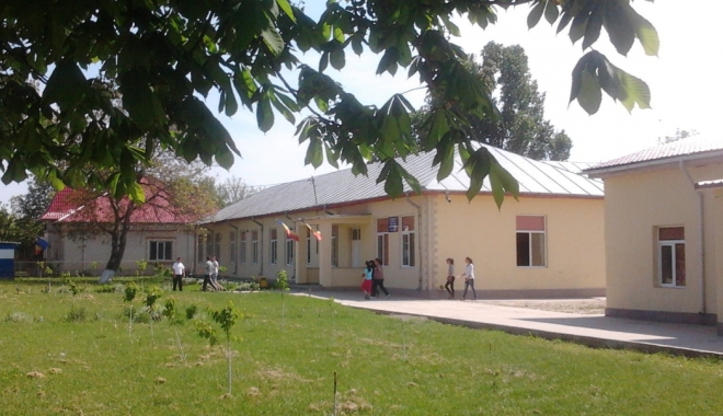 TRAGEDIE LA CONSTANȚA / Diriginta tinerei care s-a sinucis: 