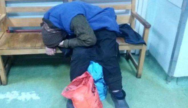 UMILITĂ LA SPITAL! UN DOCTOR AR FI REFUZAT SĂ O TRATEZE PE MOTIV CĂ ESTE 