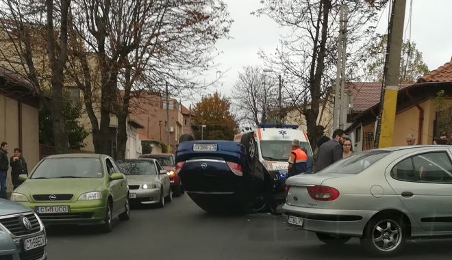 MAȘINĂ RĂSTURNATĂ ÎN CONSTANȚA! - untitled-1541162755.jpg