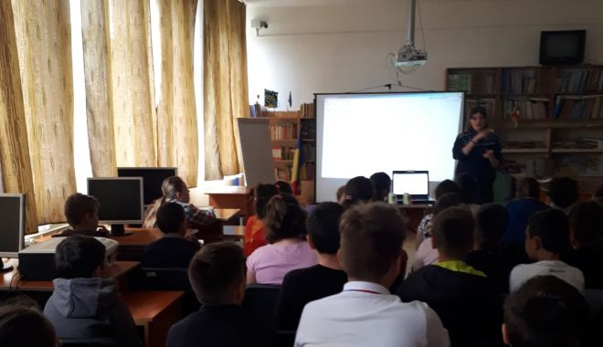 Activități de prevenire desfășurate de polițiștii constănțeni - untitled-1557304959.jpg