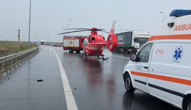 Accident rutier pe Autostrada Soarelui. Intervine elicopterul SMURD - untitled-1563872096.jpg