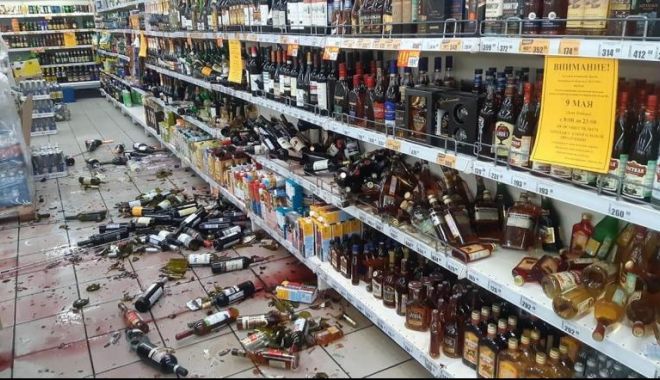 Supermarket devastat de un angajat care a aflat că va fi concediat în plină carantină - untitled-1588764798.jpg