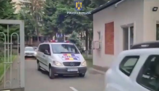VIDEO. Percheziţii la persoane bănuite că ar fi accesat fonduri prin Start-up Nation, cu DOCUMENTE FALSE!