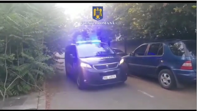 VIDEO. Descinderi la Constanţa! Grup infracţional organizat, destructurat de poliţiştii din port - untitled-1656482382.jpg
