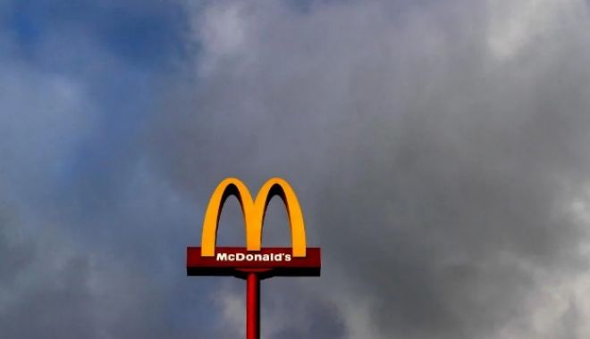 Moment istoric în Ucraina! Se redeschide restaurantul McDonald's din Bucha - untitled-1672050820.jpg