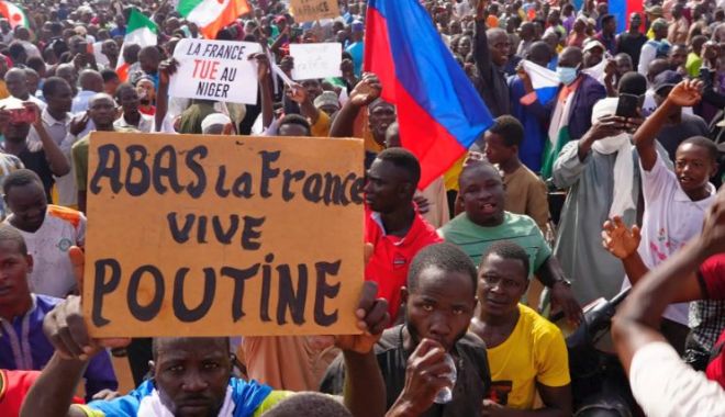 Statele UE pregătesc evacuarea cetăţenilor lor din Niger. Rusia, în spatele loviturii de stat? - untitled-1690962659.jpg