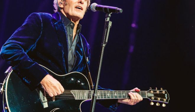 Cântăreţul Michael Bolton a fost operat pentru extirparea unei tumori cerebrale