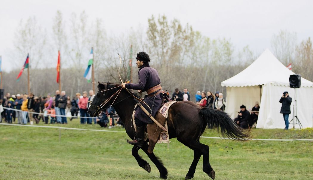 E.S. Yerlik Ali: Îmbrățișați spiritul stepelor la Jocurile Mondiale Nomade