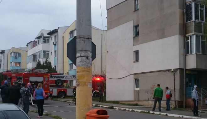 Incendiu într-un bloc din Murfatlar! Cinci persoane au fost salvate - untitled1-1587324321.jpg
