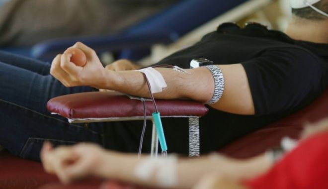 Bilete la UNTOLD 2022 pentru donatorii de sânge, pe 13-14 noiembrie. Campania „Blood Network