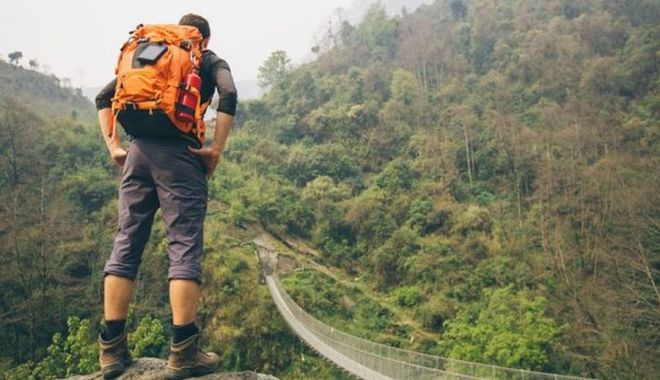 Un turist rătăcit pe munte a ignorat apelurile echipelor de salvare - unturist-1635271114.jpg