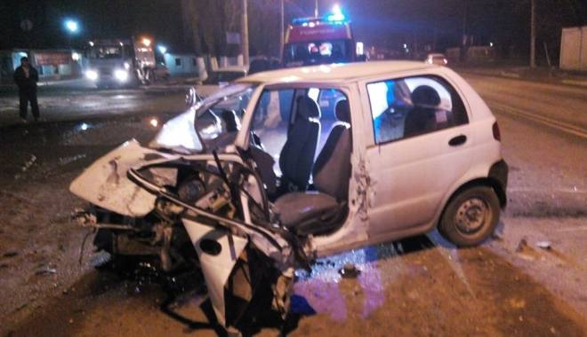 IMAGINI ȘOCANTE! Grav accident rutier la Constanța. UN TÂNĂR A MURIT PE LOC. UPDATE - unu-1426759447.jpg