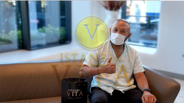 Excelență în Implant de Păr: Istanbul Vita călătoria premiată - unu-1697008450.jpg