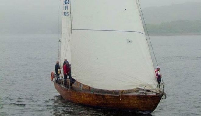 Un yacht rusesc a fost reținut de Coreea de Nord - unyachtrusescafostretinut-1505217565.jpg