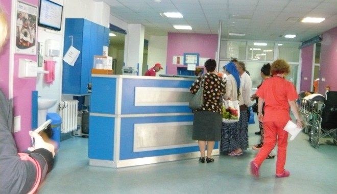 Medicii din spitalul Județean Constanța, pregătiți de sărbători - urgentaspitaluljudetean2-1386933065.jpg