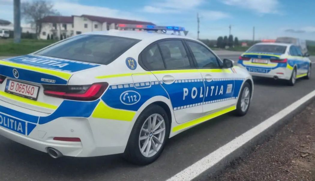 Urmărire ca-n filme! Un polițist a tras 13 focuri de armă după un șofer care a refuzat să oprească