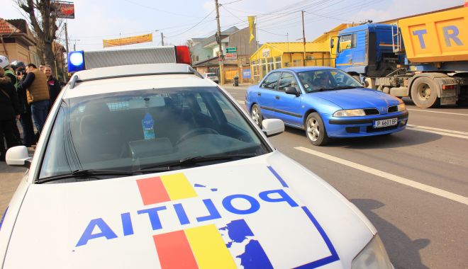 Goană prin oraș: polițiștii au urmărit un șofer fără permis! - urmarirerutiera-1593795251.jpg
