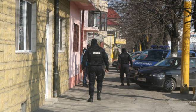Urmărit național, prins de jandarmii din Constanța - urmaritnational-1446832105.jpg