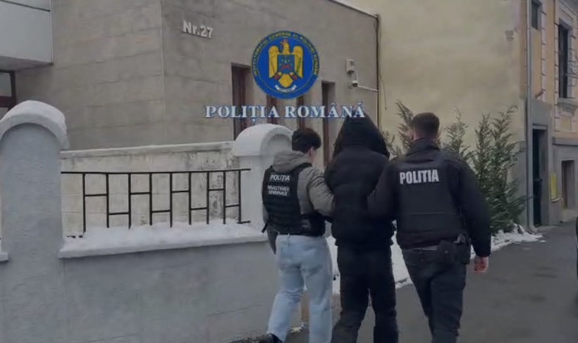 Tânăr căutat pentru omor în Franţa, prins de poliţiştii într-un centru comercial - urmaritprinscluj14ian26-1768416126.webp