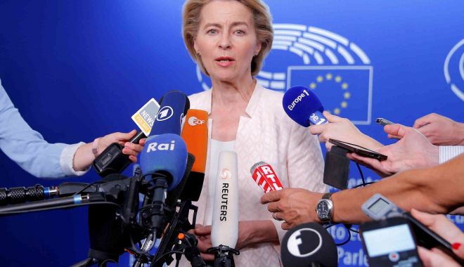 Ursula von der Leyen i-a cerut lui Boris Johnson să propună un comisar european - ursula-1573160746.jpg