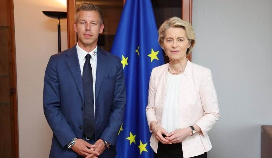 Ursula von der Leyen îi cere lui Peter Magyar să realinieze Ungaria la valorile europene - ursula-1776241884.webp