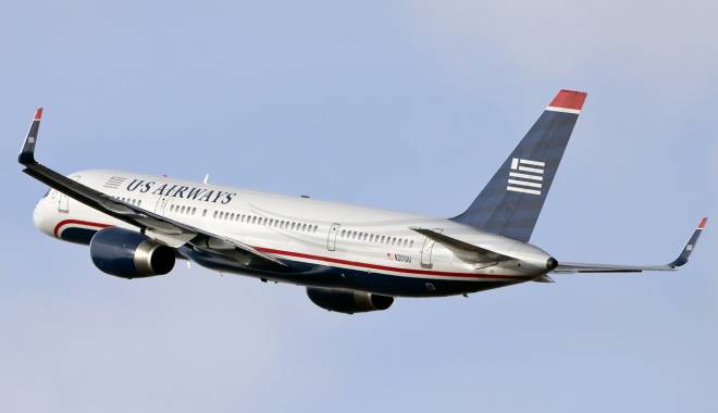 Un avion al companiei US Airways a aterizat de urgență la Roma - usairways-1417886925.jpg
