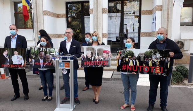 Stelian Ion, atac la politicienii din Constanța: „Toți sunt niște lichele! Noi vom face orice ca acest oraș să renască!” - usr-1600615516.jpg