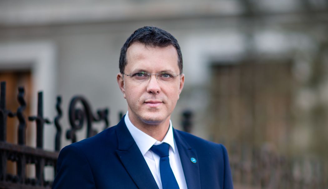 Ionuț Moșteanu, de la USR: „Sâmbătă vom avea candidatul USR la prezidenţiale” - usr-alegeri-prezidentiale-1719514536.jpg