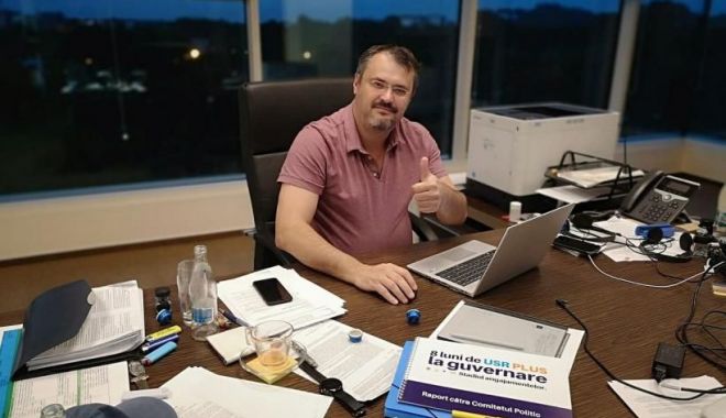 USR: „4,3 miliarde lei risipiţi anual prin Fondul de Rezervă. Sunt bani suficienţi pentru profesori” - usr-avertismentwebp-1686314546.jpg