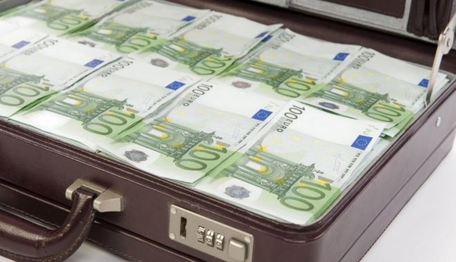 USR îi cere preşedintelui Iohannis să nu promulge legea care dezincriminează evaziunea sub un milion de euro