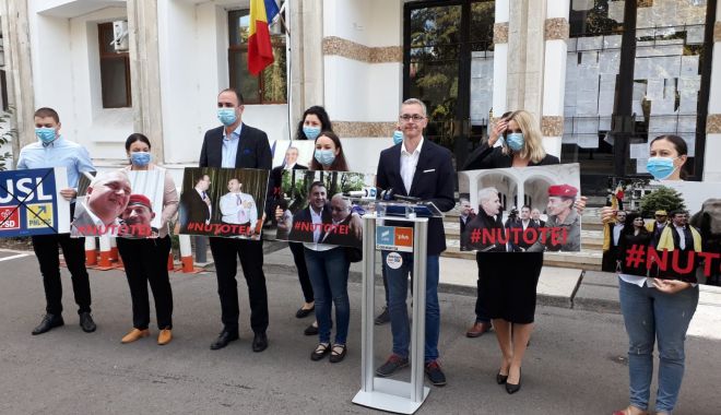 Stelian Ion, atac la clasa politică din Constanța: „Toți sunt niște lichele! Noi vom face orice ca acest oraș să renască!” - usrbun-1600594640.jpg