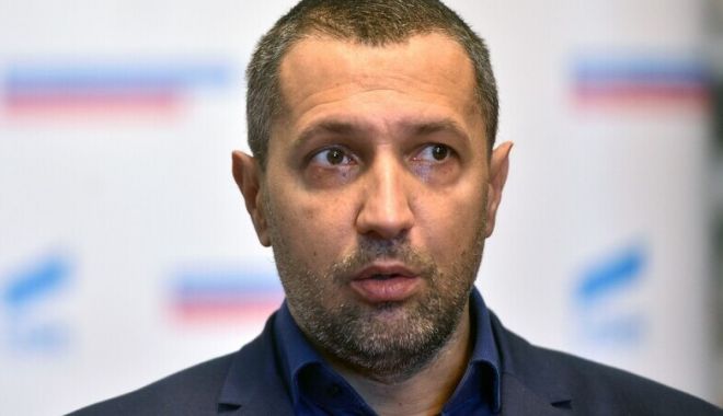 USR: „Rafila seamănă panică în rândul românilor cu ultimele declaraţii privind pastilele de iod” - usrcritica-1660049803.jpg